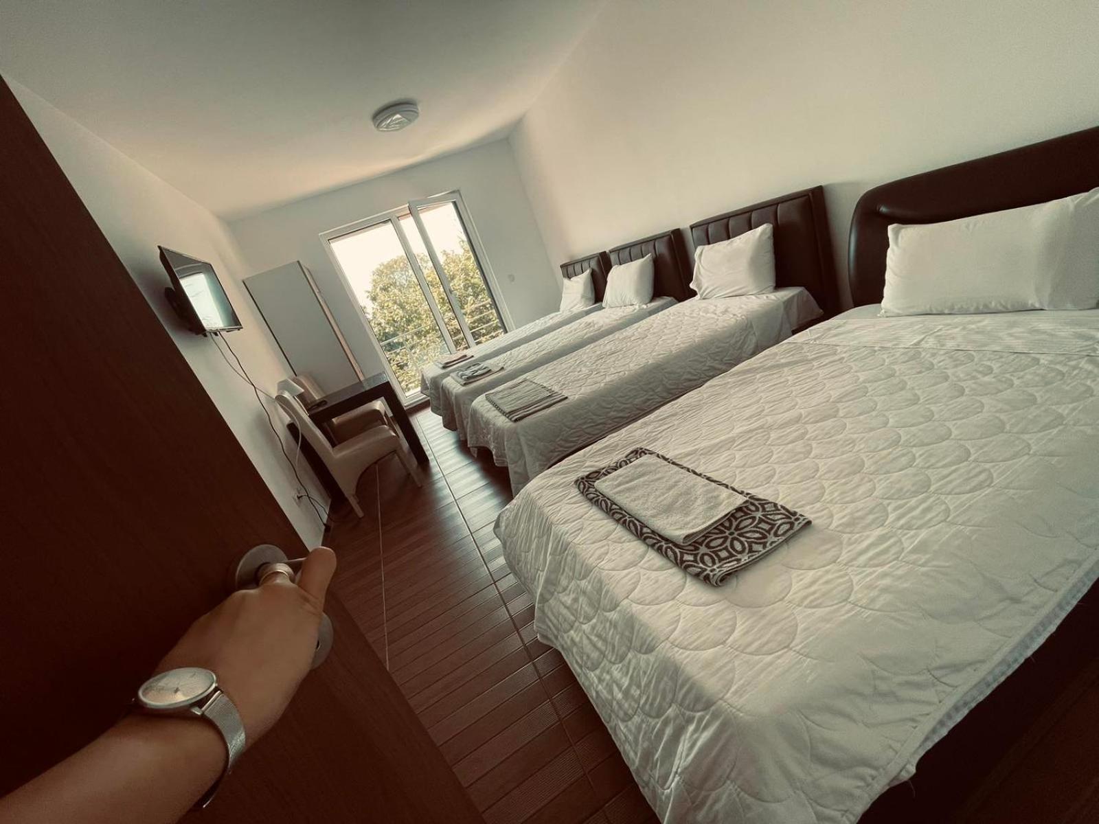 Hotel Konstantin Laplje Selo Dış mekan fotoğraf