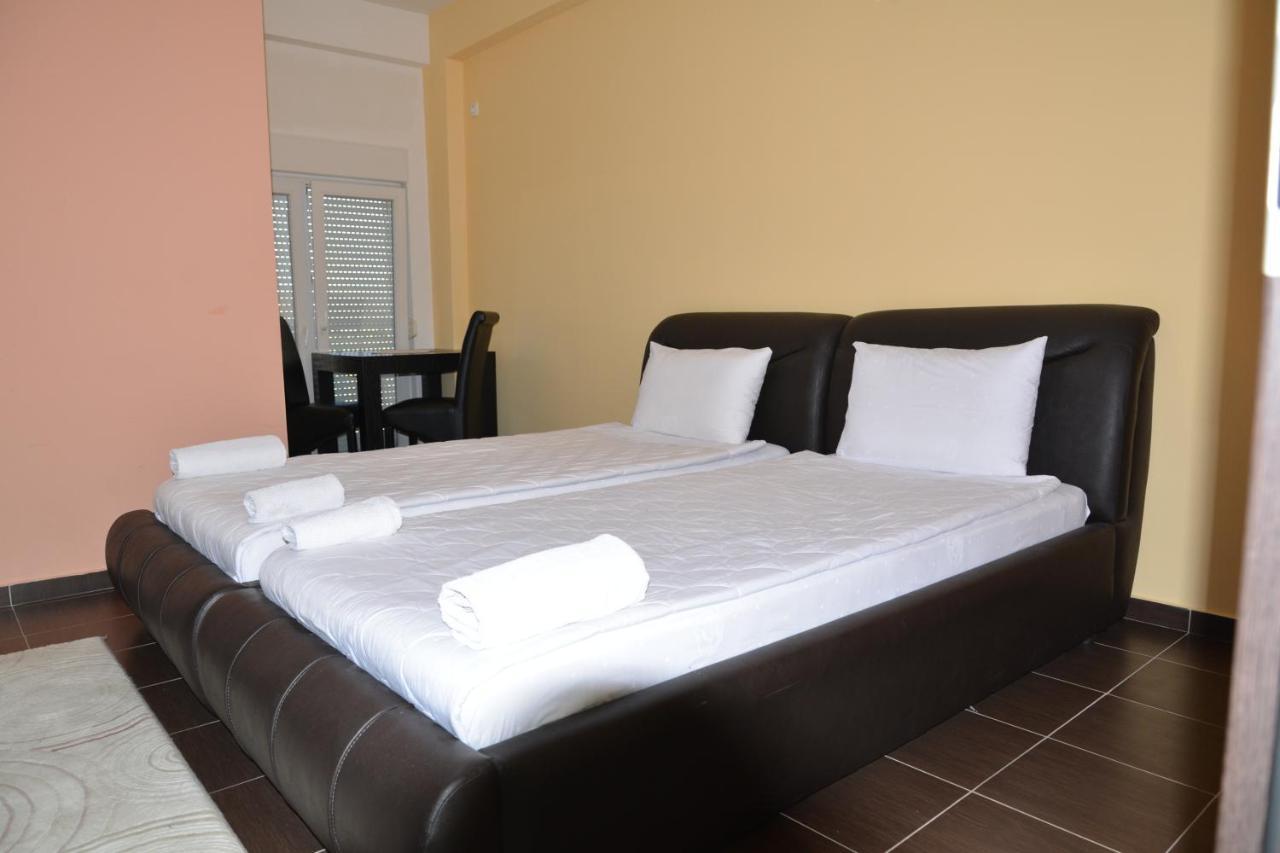 Hotel Konstantin Laplje Selo Dış mekan fotoğraf